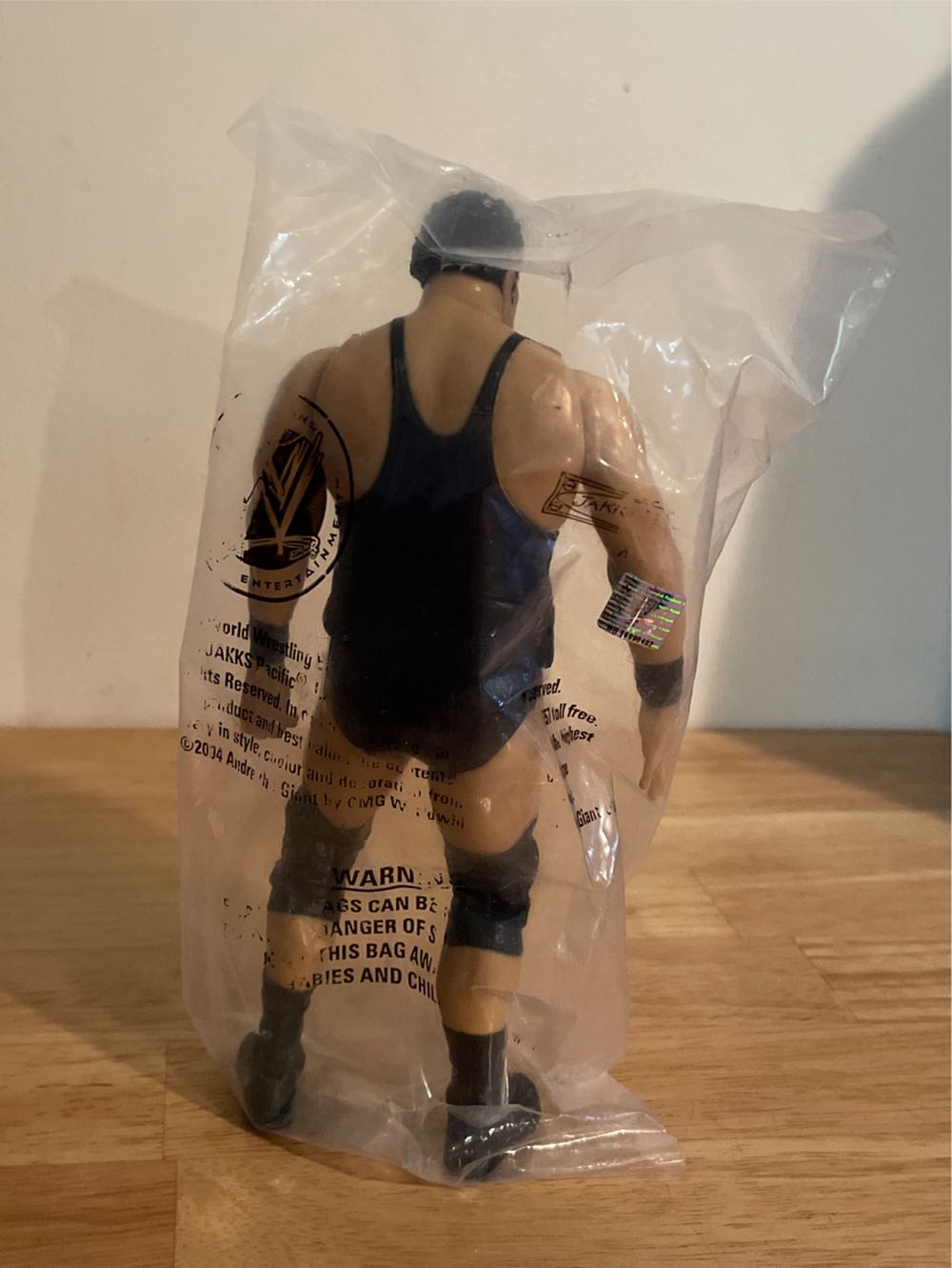 Andre The Giant - WWE Jakks Pacific Classic Superstars (WWE Jakks Pacific Classic Superstars Series Classic Scale Ring Exclusive) action figure collectible - Main Image 2