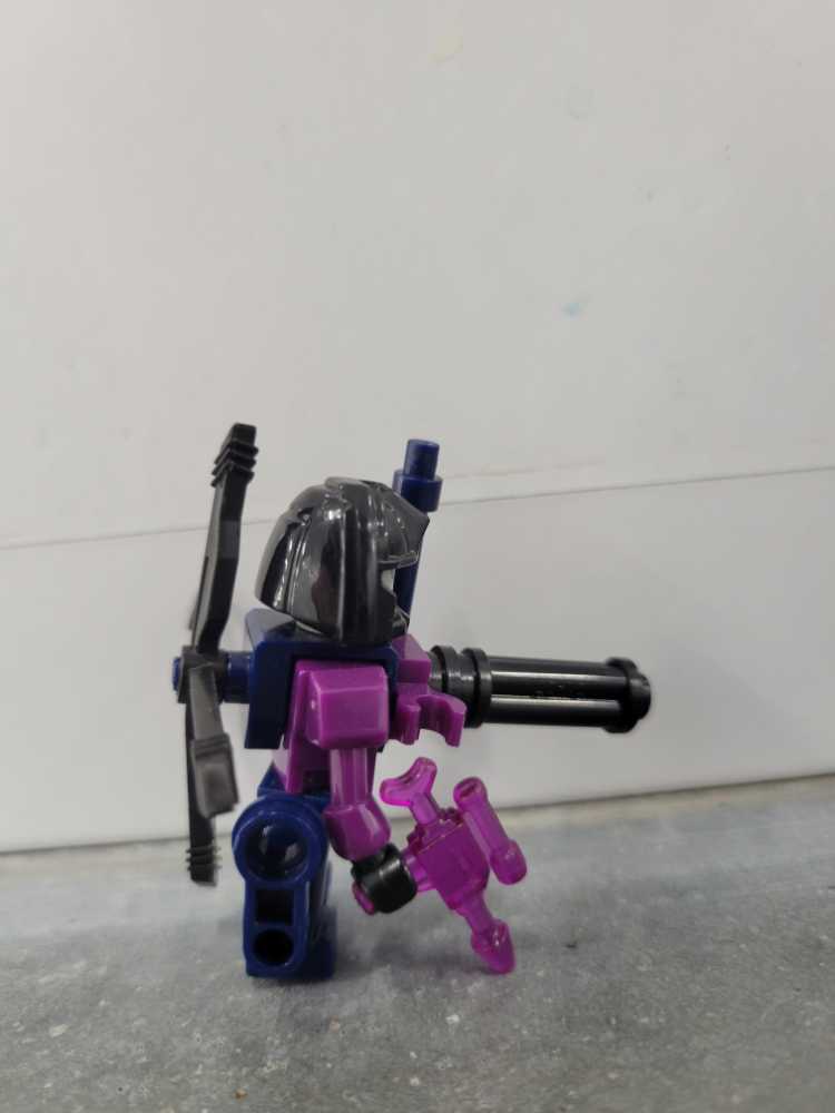 Spinister 2nd - Hasbro (Kre-o) action figure collectible - Main Image 2