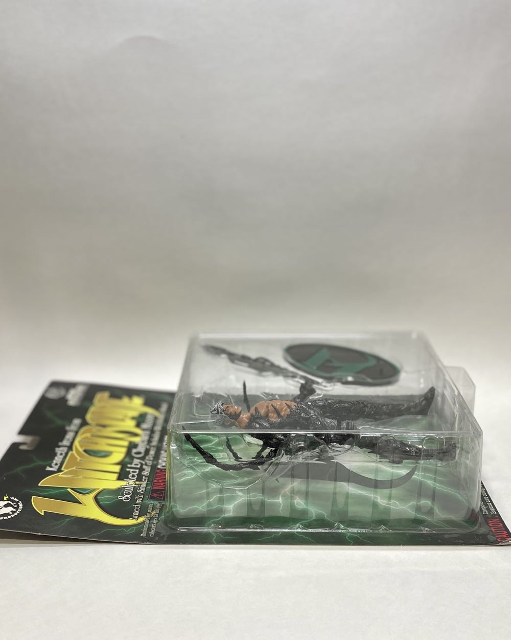 Witchblade  Kenneth Irons  action figure collectible - Main Image 4