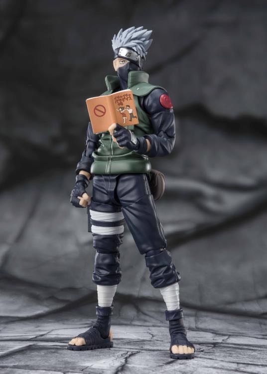 Kakashi Hatake (Famed Sharingan Hero) - Bandai S.H. Figuarts (Naruto) action figure collectible [Barcode 4573102634511] - Main Image 2