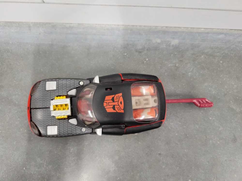 Side Burn (Vehicle Mode) - Hasbro (Universe) action figure collectible - Main Image 2