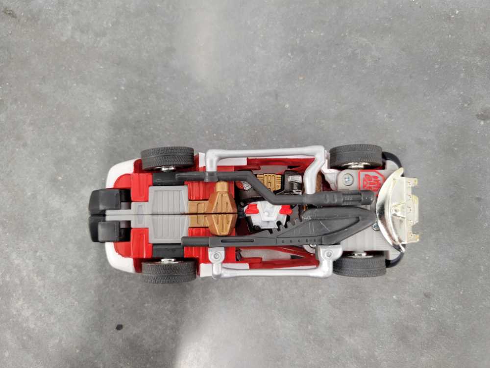 Ratchet 3rd Vehicle Mode - Hasbro (Universe) action figure collectible - Main Image 4