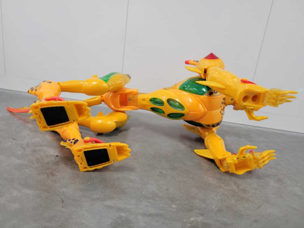 Cheetor Supreme 3rd Beast Mode - Hasbro (Beast Machines) action figure collectible - Main Image 4