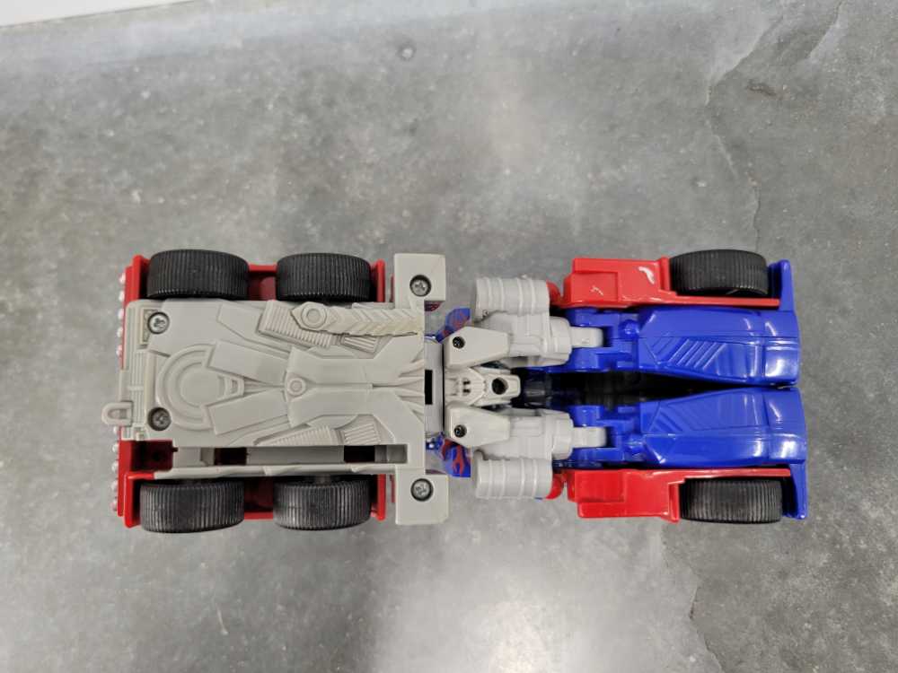 Optimus Prime Power Hook FAB 3rd Vehicle Mode Missing Missile - Hasbro (Movie) action figure collectible - Main Image 4