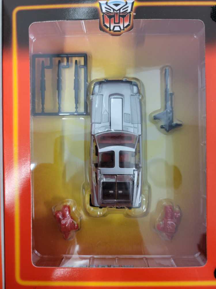 Silverstreak Toys"R"Us Bluestreak  - Hasbro (Reissue) action figure collectible - Main Image 2