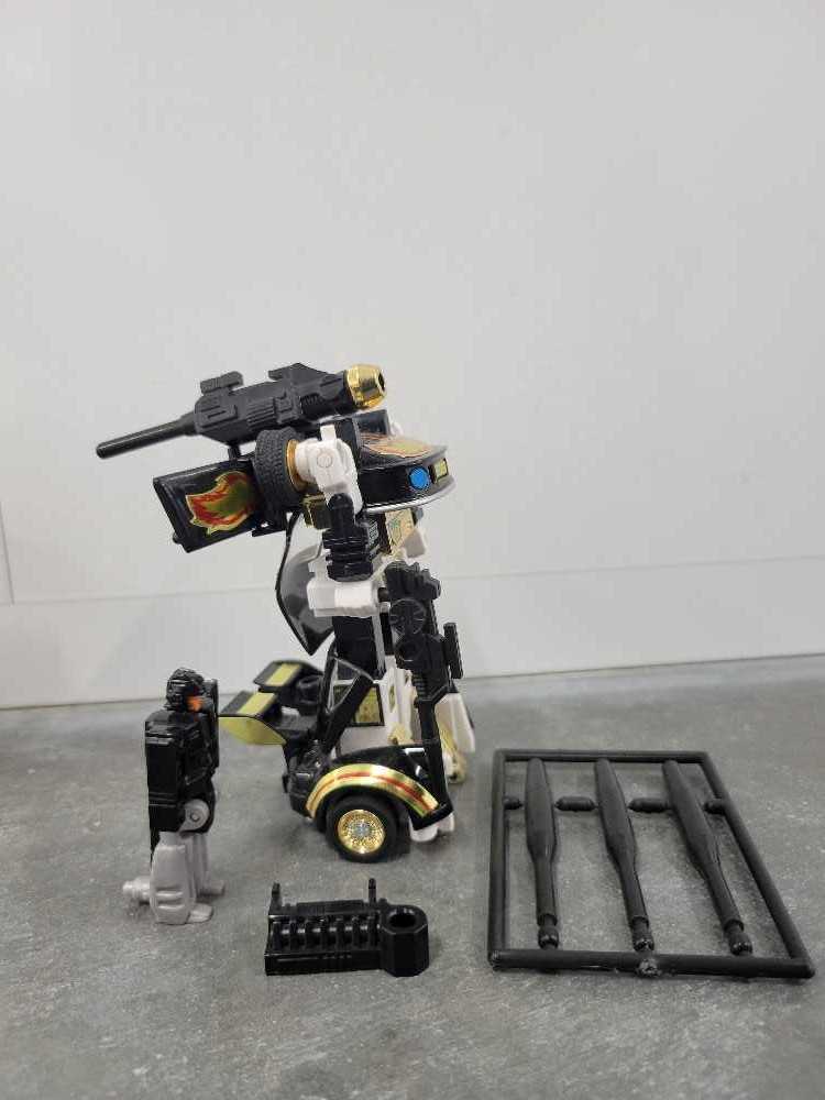 Ricochet Stepper With Nightstick Robot Mode Toys"R"Us  - Hasbro (Reissue) action figure collectible - Main Image 3