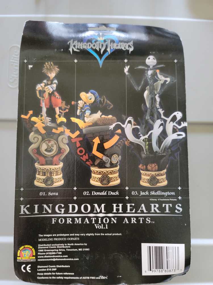 Donald Duck - Square Enix Products (Kingdom Hearts) action figure collectible [Barcode 699122808733] - Main Image 2
