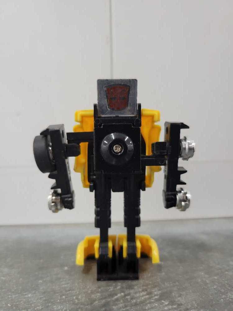 Hubcap - Hasbro (Reissue) action figure collectible - Main Image 3