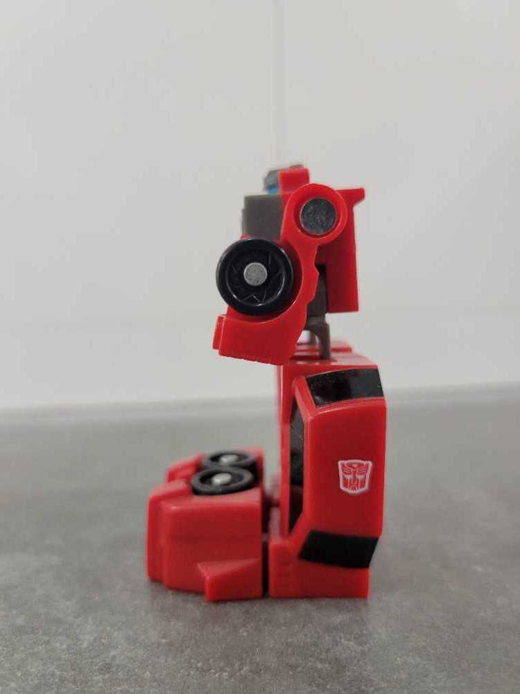 Dash Dashtacker (Robot Mode) Landcross - Takara (Transformers G1) action figure collectible - Main Image 4