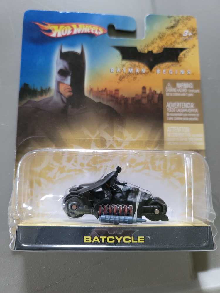 Batcycle - Mattel (Hot Wheels) action figure collectible - Main Image 1