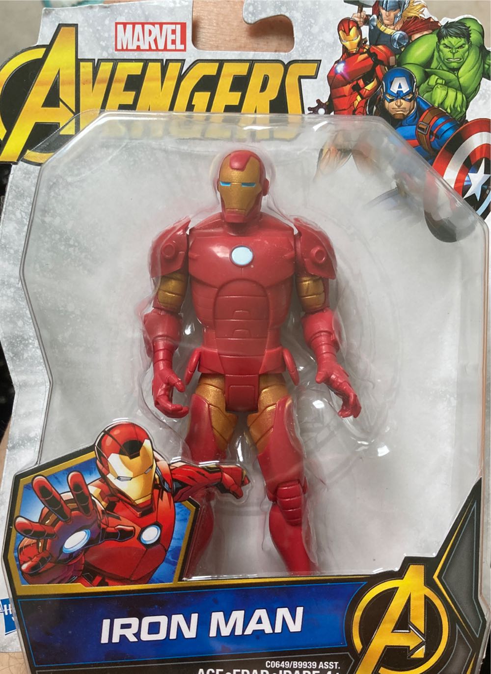 Avengers Basic - Iron Man - Hasbro (Avengers) action figure collectible [Barcode 630509622047] - Main Image 2