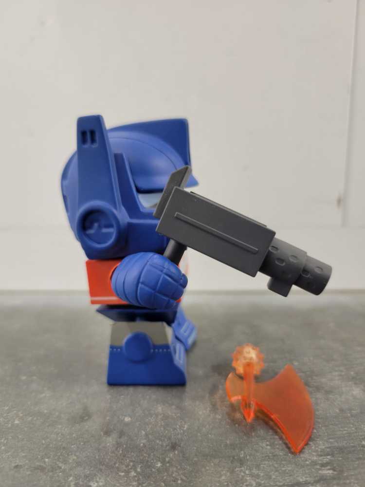 Optimus Prime Talking - Hasbro (Loyal Subjects) action figure collectible - Main Image 2