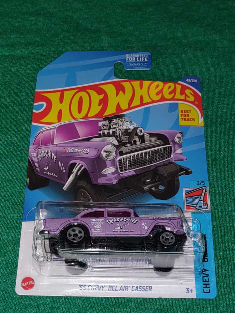Chevy Bel-Air Gasser ’55  action figure collectible - Main Image 1