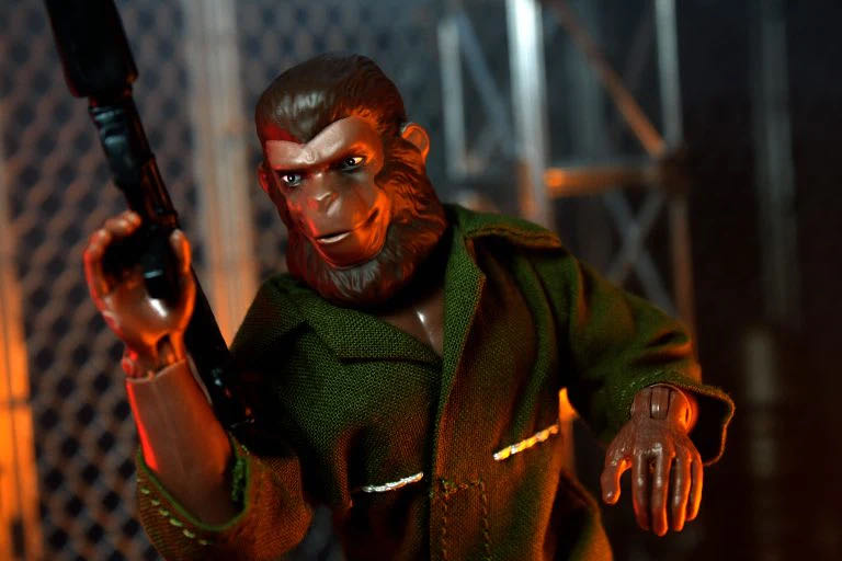 Caesar - MEGO Corp. (Escape from the Planet of the Apes (1971)) action figure collectible [Barcode 850025246606] - Main Image 4