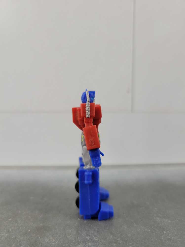 Optimus Prime - Hasbro (Worlds Smallest) action figure collectible - Main Image 2
