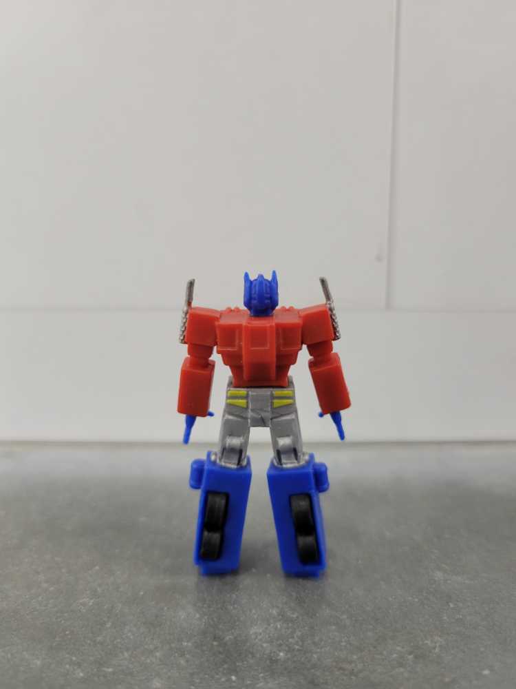 Optimus Prime - Hasbro (Worlds Smallest) action figure collectible - Main Image 3