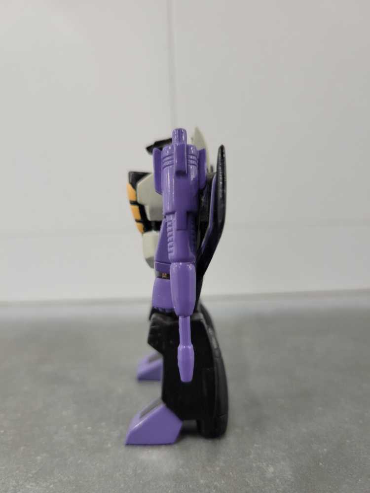 Skywarp 1st - Hasbro (Heroes Of Cybertron SCF) action figure collectible - Main Image 4