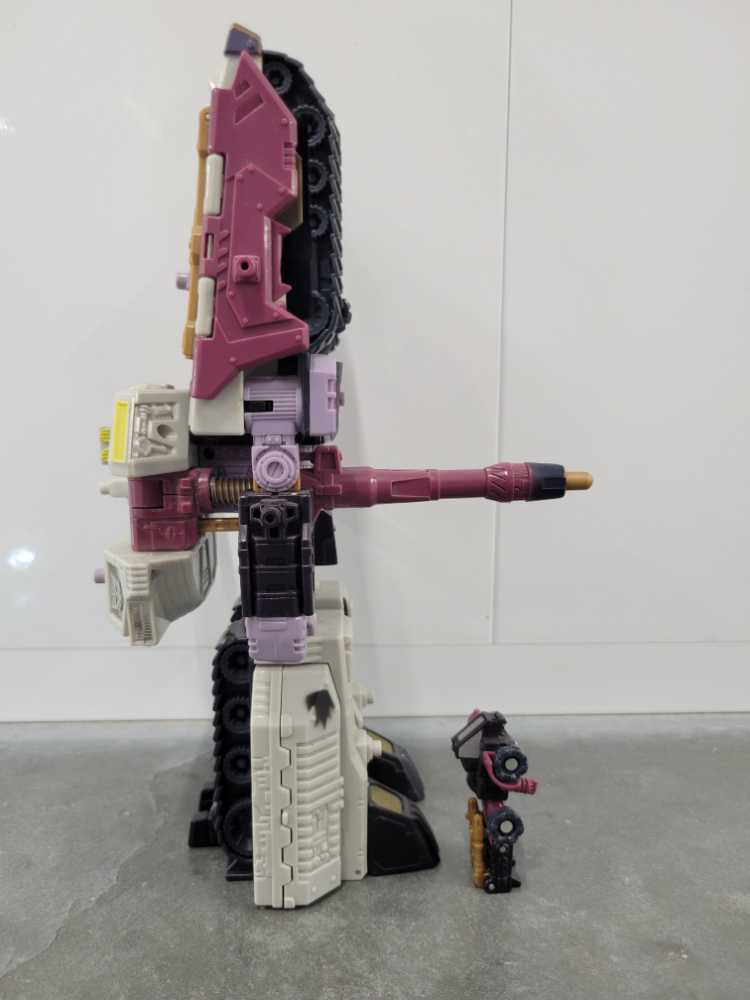 Galvatron 1st With Clench Robot Mode - Hasbro (Armada) action figure collectible - Main Image 3