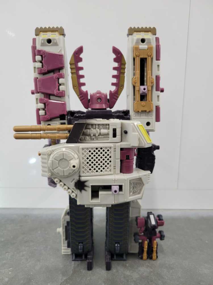 Galvatron 1st With Clench Robot Mode - Hasbro (Armada) action figure collectible - Main Image 4