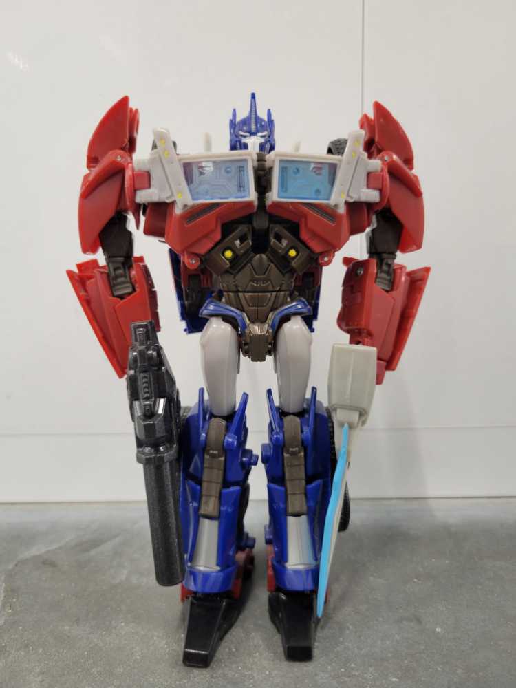 Optimus Prime First Edition Toys"R"Us  - Hasbro (Prime) action figure collectible - Main Image 2