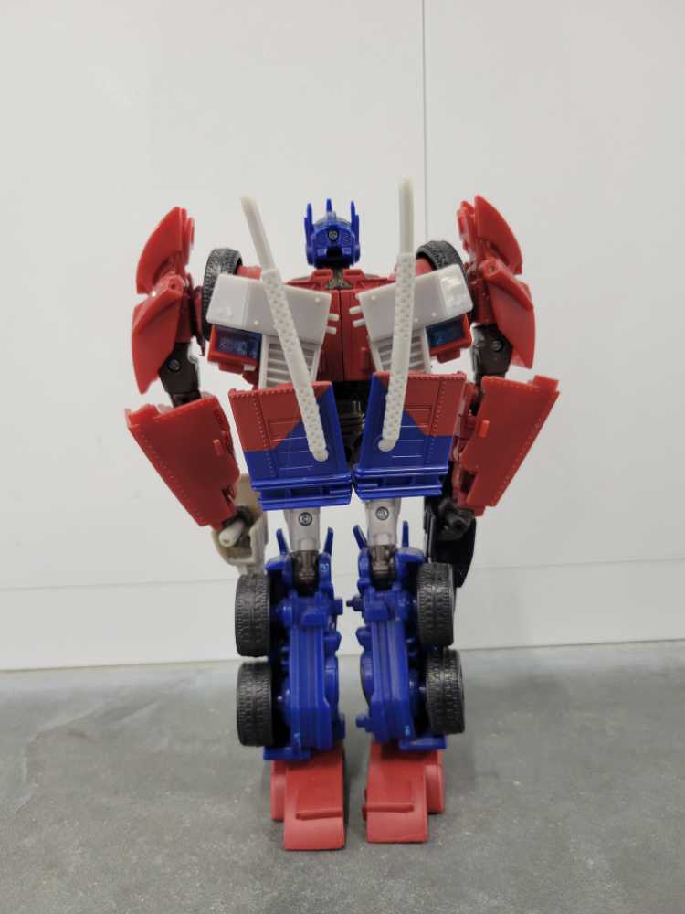Optimus Prime First Edition Toys"R"Us  - Hasbro (Prime) action figure collectible - Main Image 4