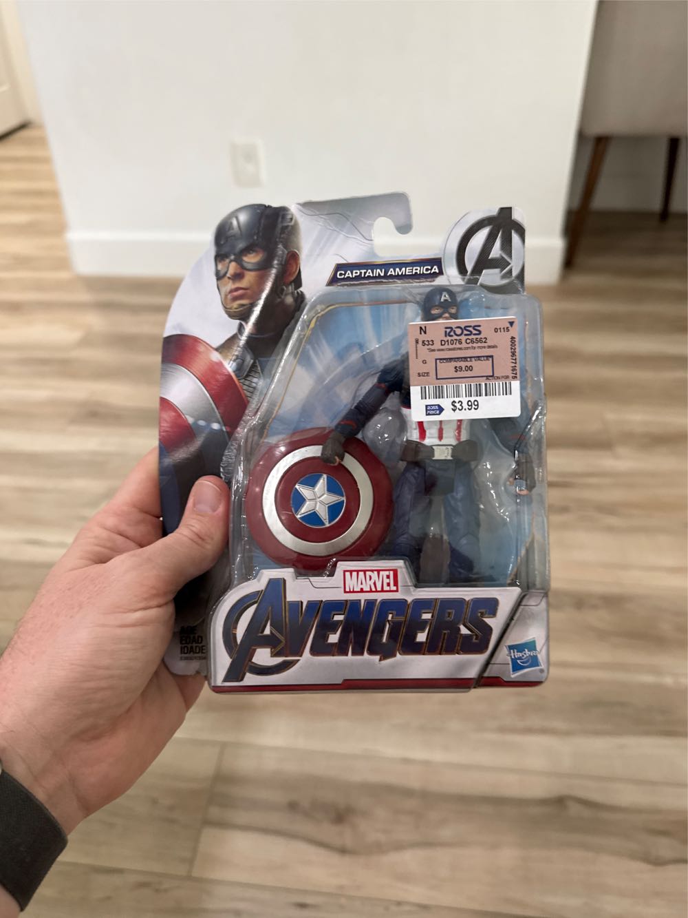 MA Avengers Marvel Captain America 6”-scale Marvel Super Hero Action Figure Toy - Hasbro - Marvel Legends (Hasbro BAF Wave: Thanos (MCU) Armored) action figure collectible [Barcode 630509811908] - Main Image 3