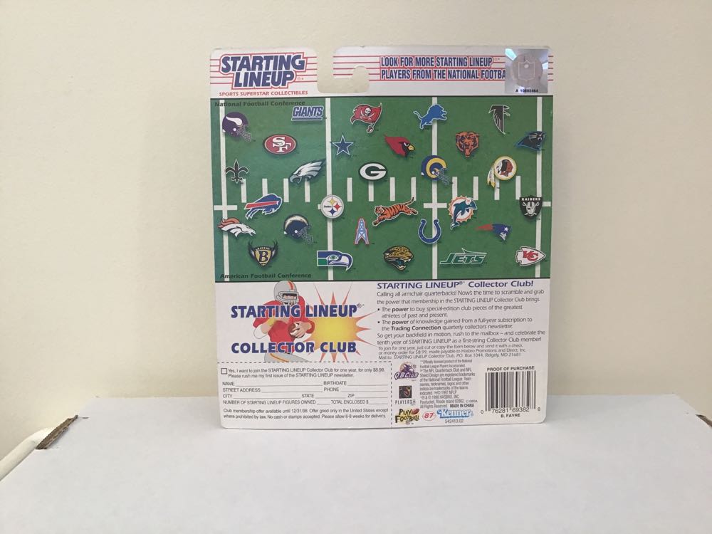 Brett Favre - Kenner action figure collectible - Main Image 2