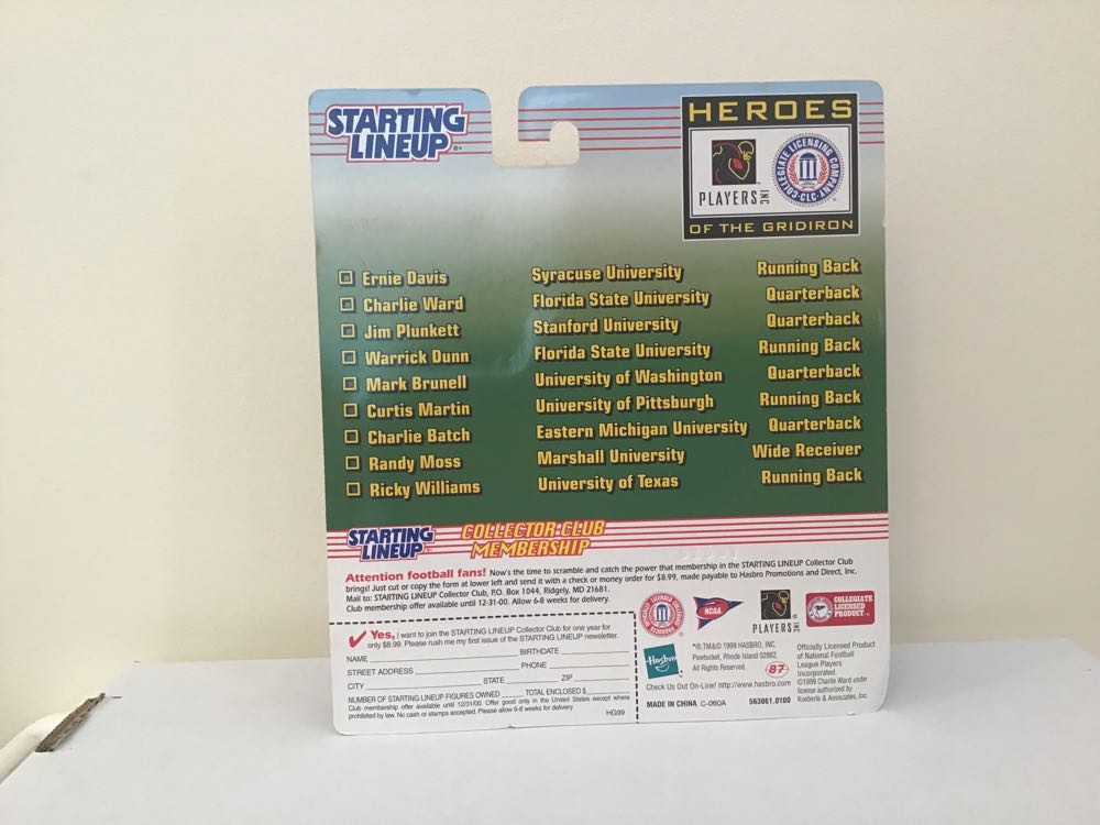 Ricky Williams - Kenner (Heroes Of The Gridiron) action figure collectible - Main Image 2