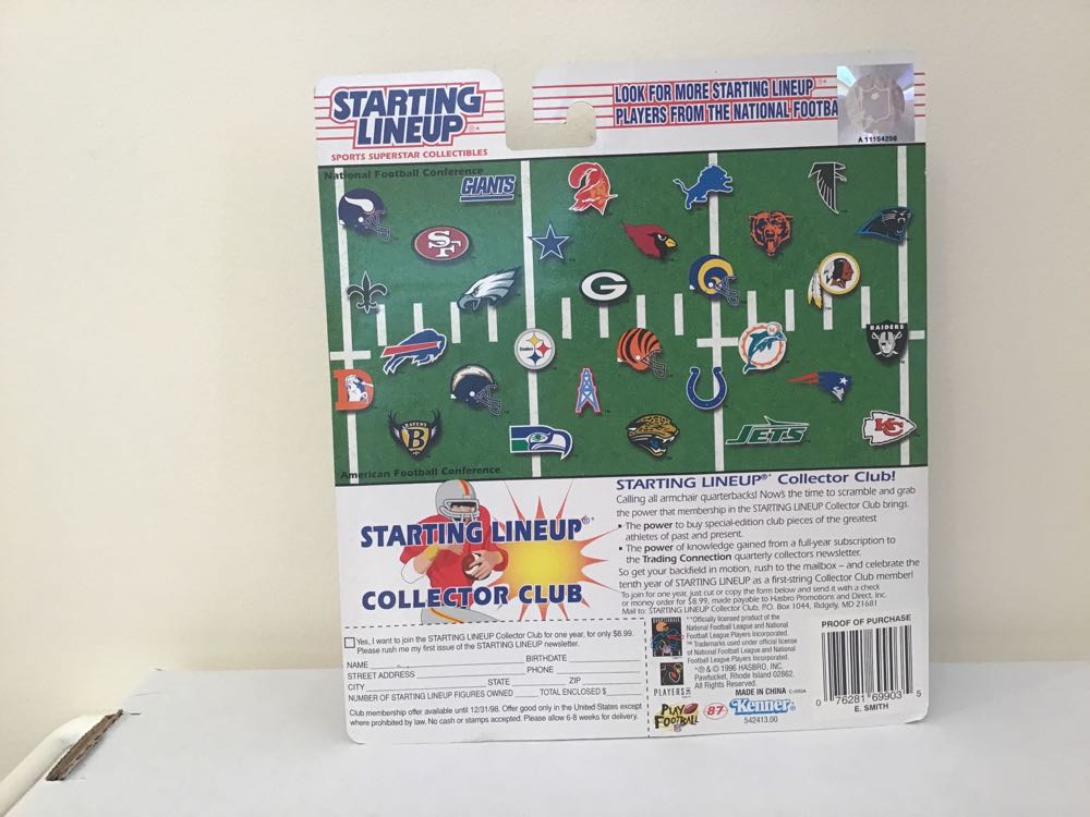 Emmitt Smith - Kenner action figure collectible - Main Image 2