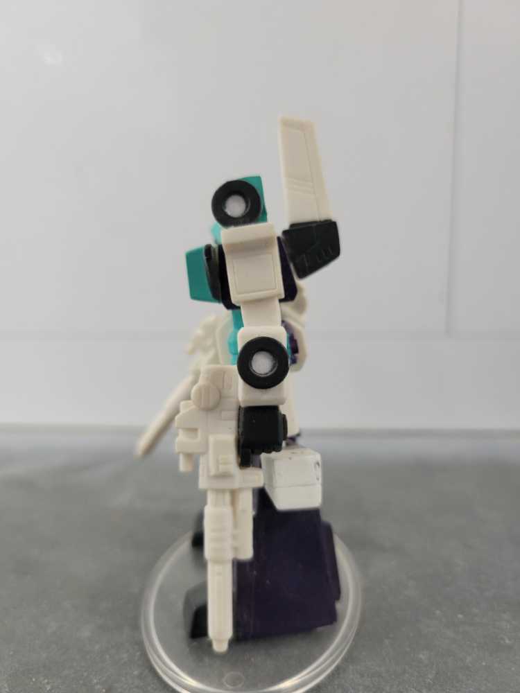 Six Shot - Takara (Heroes Of Cybertron SCF) action figure collectible - Main Image 4