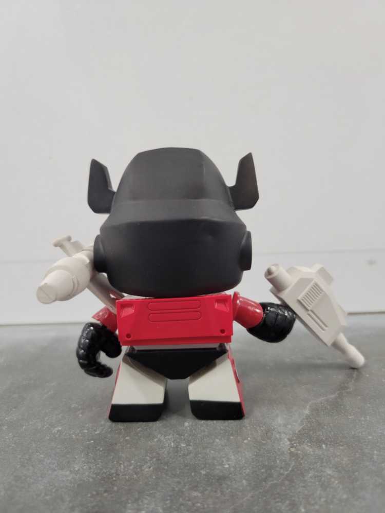 Sideswipe  - Hasbro (Loyal Subjects) action figure collectible - Main Image 3