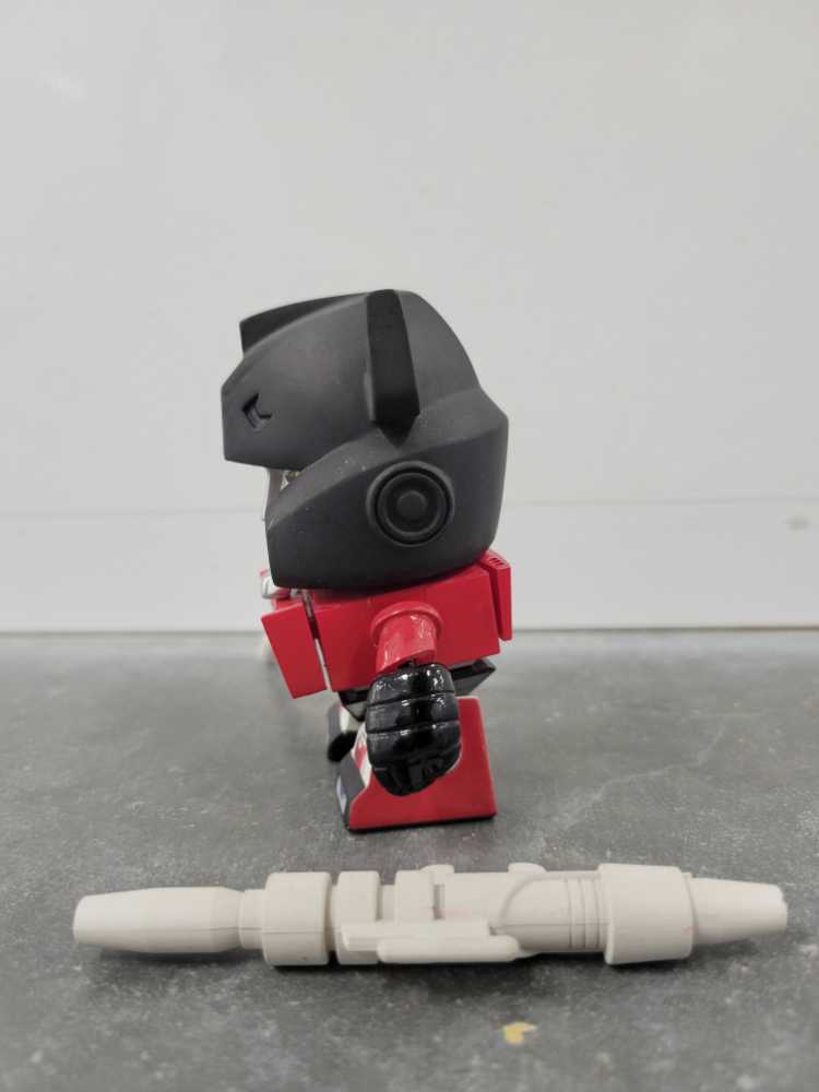 Sideswipe  - Hasbro (Loyal Subjects) action figure collectible - Main Image 4