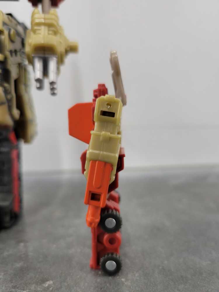 Blackout with Demolishor 2nd (Robot Mode) - Hasbro (Armada) action figure collectible - Main Image 4