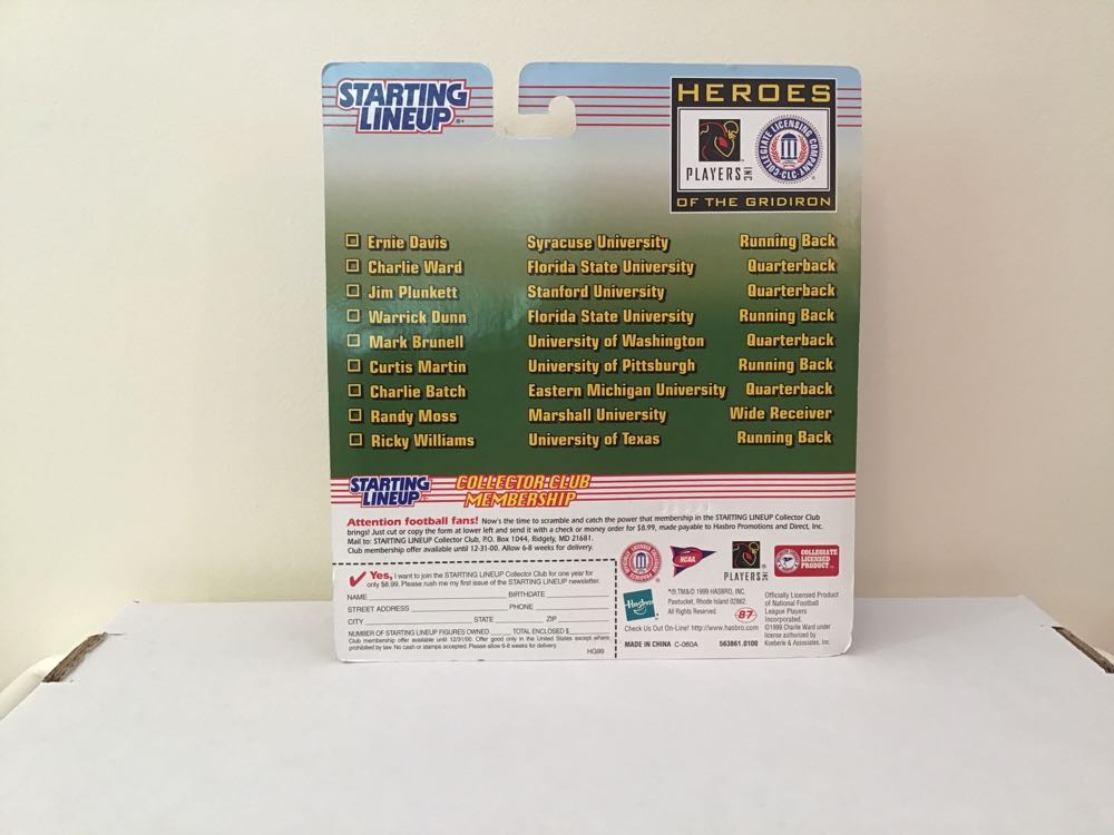 Ricky Williams - Kenner (Heroes Of The Gridiron) action figure collectible - Main Image 2