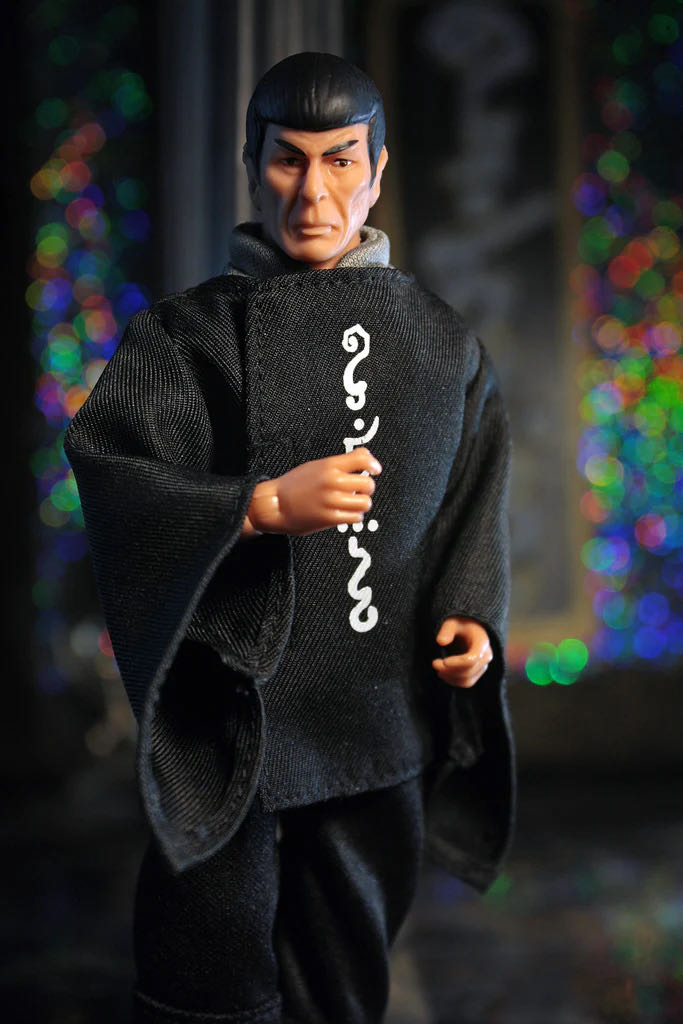 Mr. Spock - Mego (Star Trek The Motion Picture) action figure collectible [Barcode 850033232431] - Main Image 3