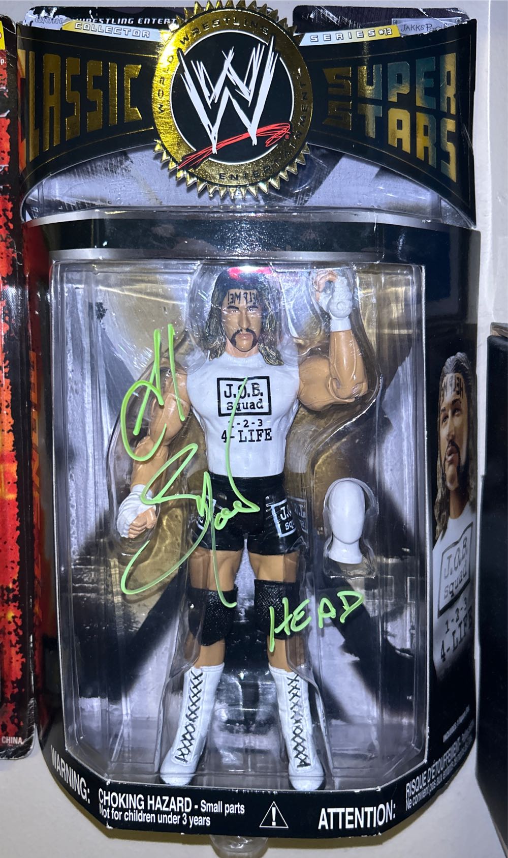 Al Snow - Jakks (WWE Classic Superstars) action figure collectible [Barcode 039897930152] - Main Image 3