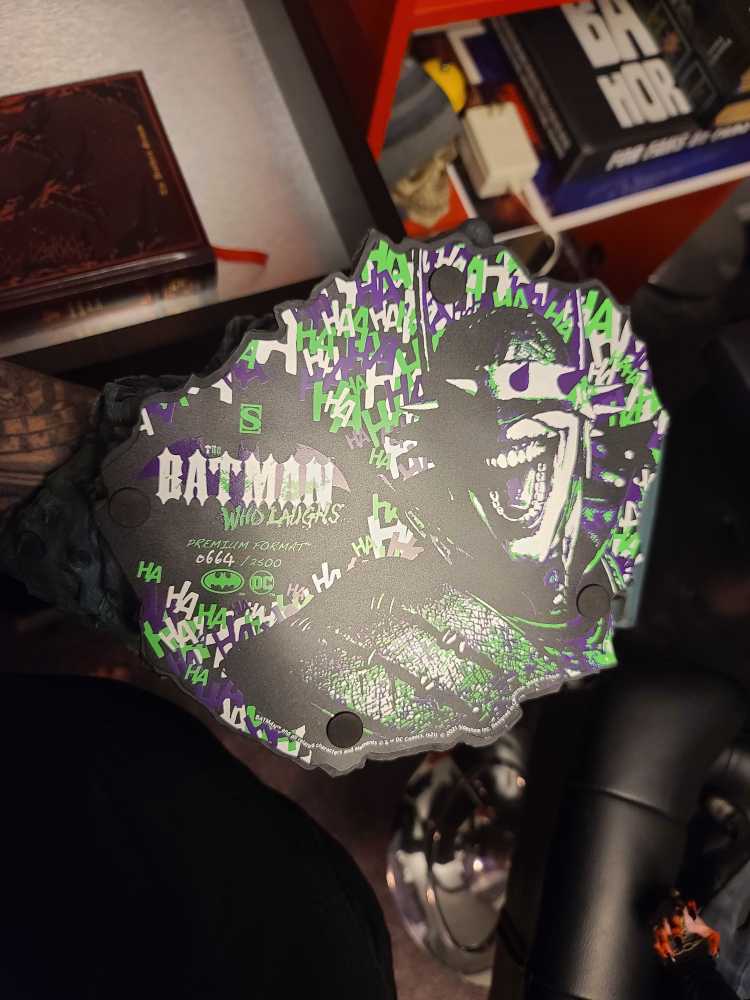 Sideshow Premium Format Batman Who Laughs - Sideshow Collectibles (Comic Book) action figure collectible - Main Image 4