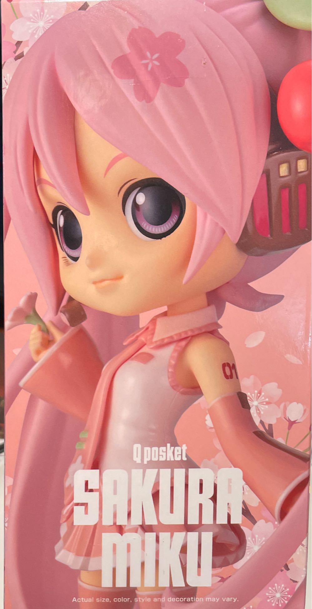 Miku Qposke  action figure collectible - Main Image 4