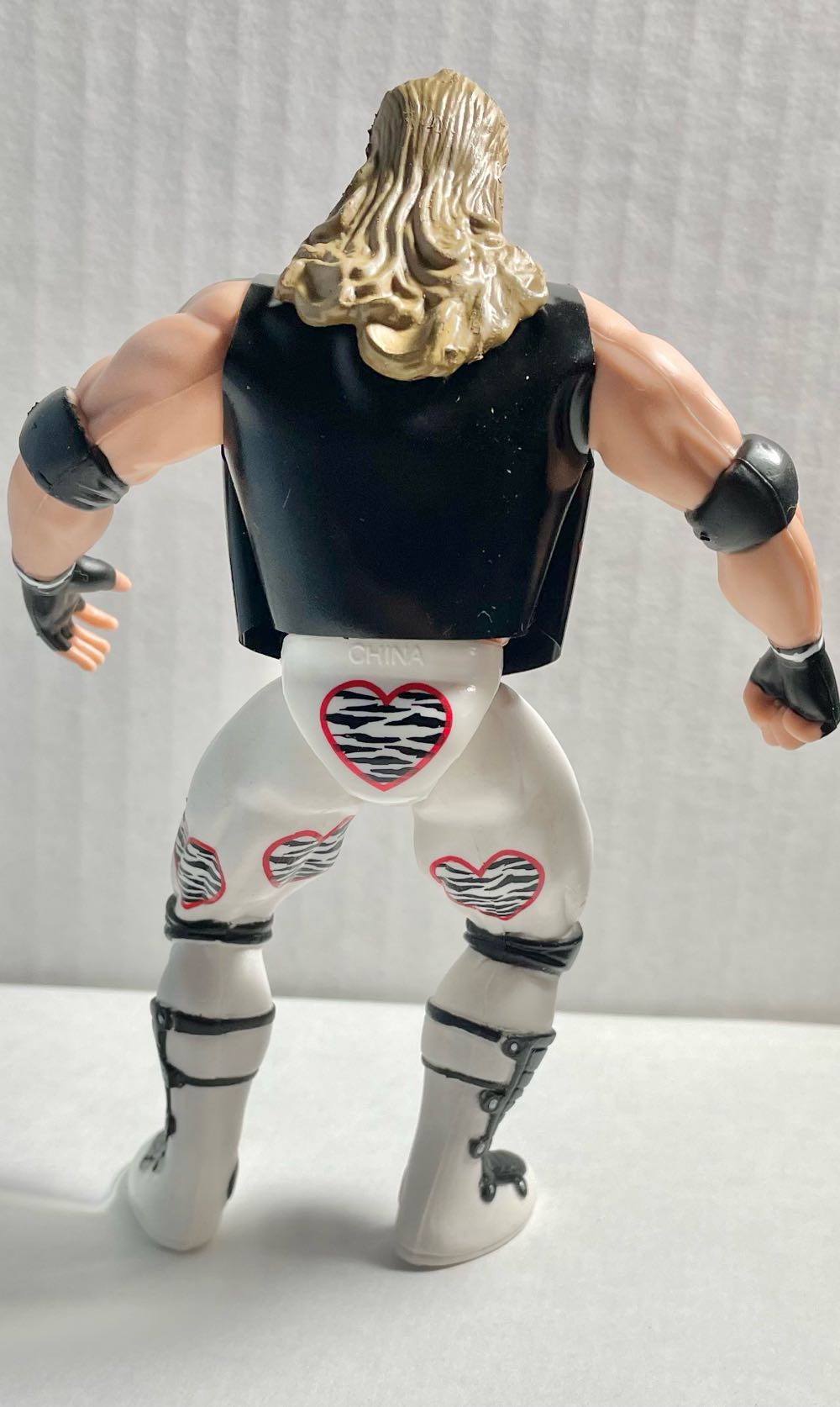 Shawn Michaels - WWF Jakks Pacific BCA (WWF Jakks Pacific BCA Wrestlemania XIV Special Edition Toys ‘R Us Exclusive Boxed Set) action figure collectible - Main Image 2