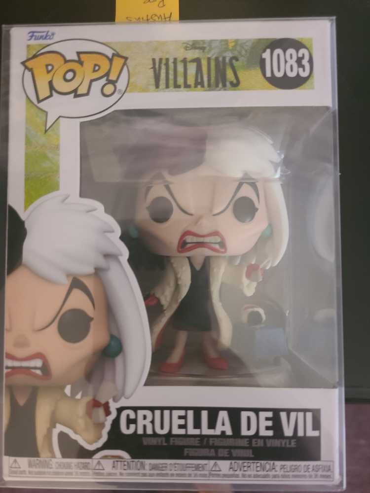 Disney  1083: Villains Cruella De Vil Funko Pop!  action figure collectible [Barcode 889698573498] - Main Image 2