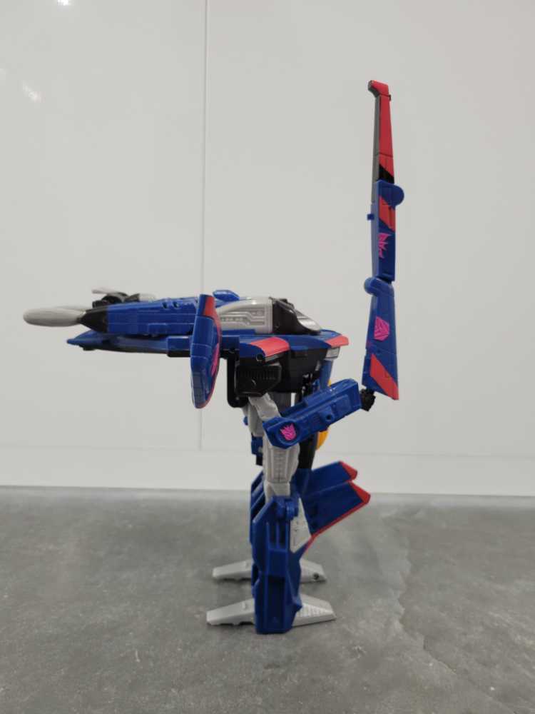 Thundercracker With Zapmaster 2nd Robot Mode Seeker - Hasbro (Armada) action figure collectible - Main Image 3