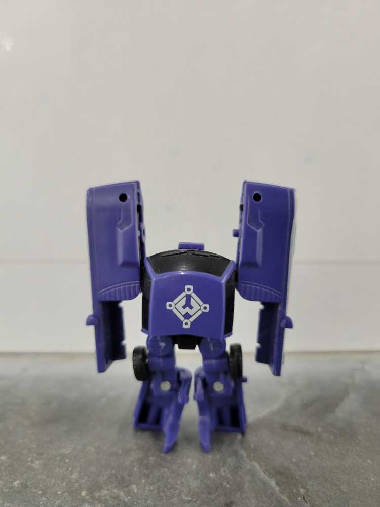 Makeshift 12 Pack K-Mart - Hasbro (Universe 2.0) action figure collectible - Main Image 3