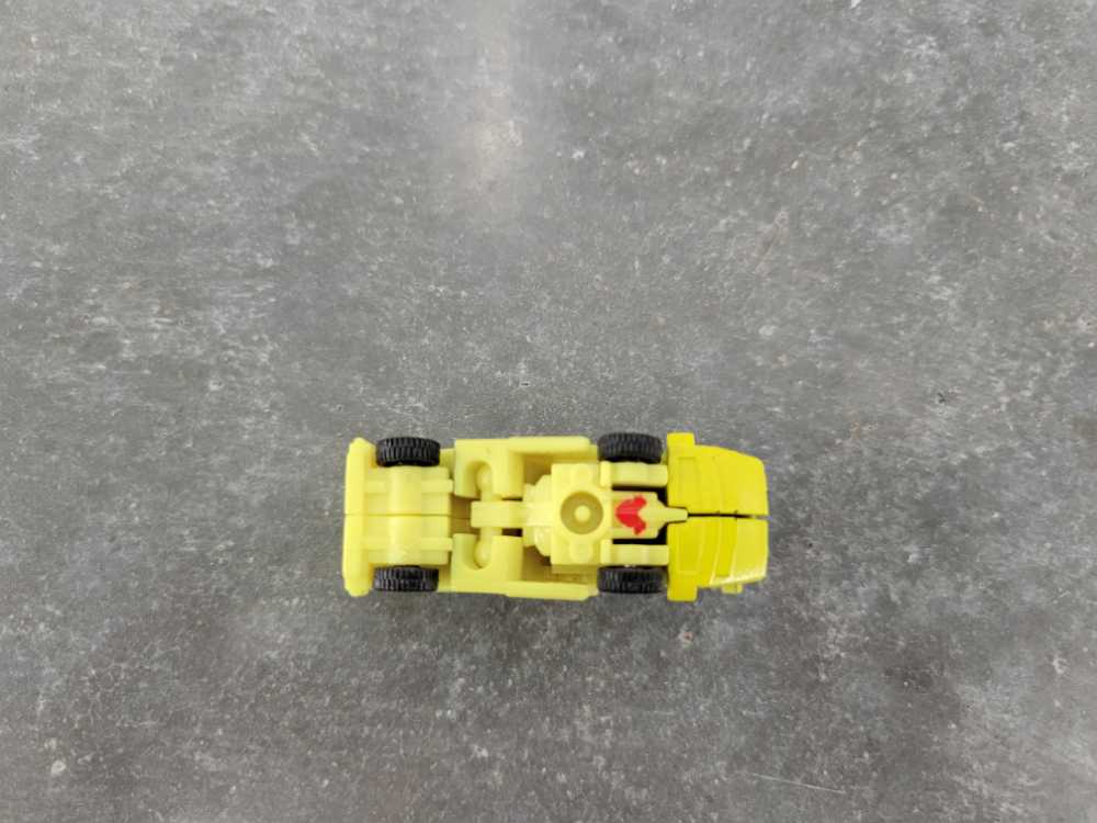 Suppressor 12 Pack K-Mart Exclusive Vehicle Mode - Hasbro (Universe 2.0) action figure collectible - Main Image 4