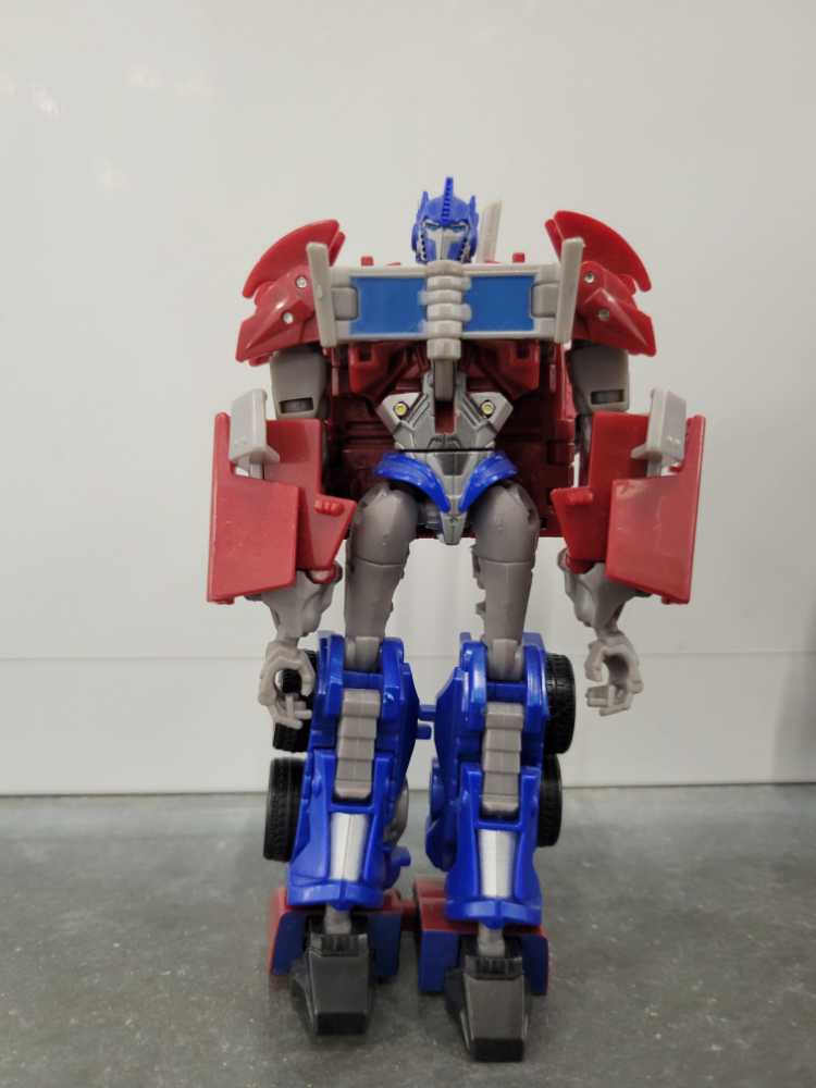 Optimus Prime VS Megatron A Rivalry Reborn - Hasbro (Prime First Edition) action figure collectible - Main Image 2