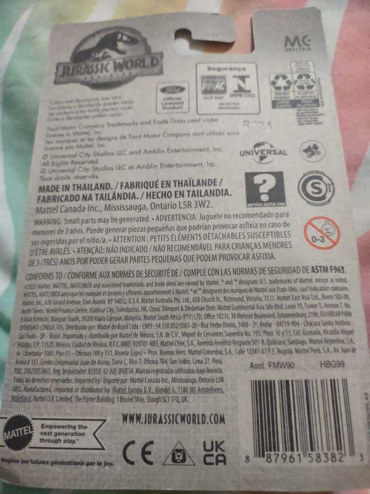 Matchbox Ford Explorer ’93 Jurassic Park   action figure collectible - Main Image 2