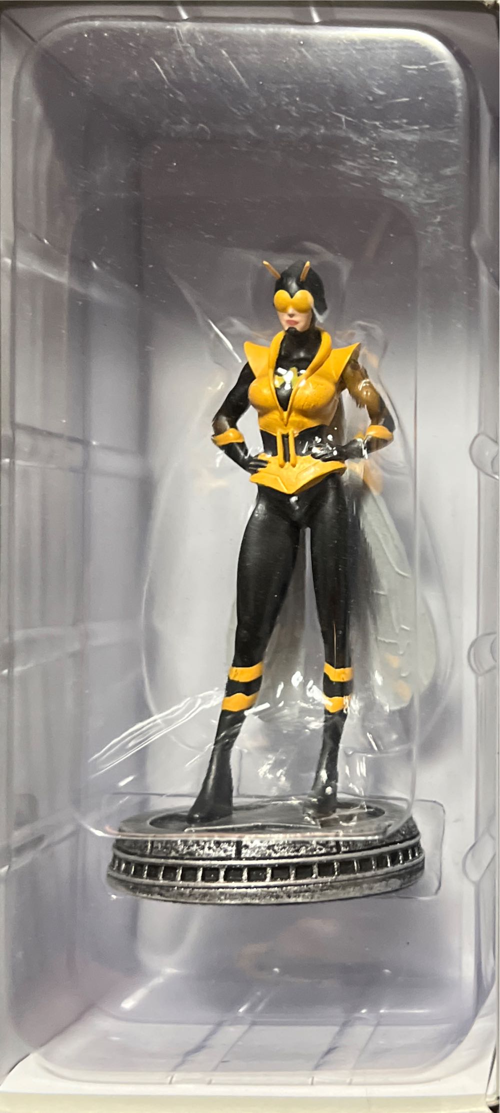 GI Joe Super 7 ReAction #18: Baroness (Glow Patrol)