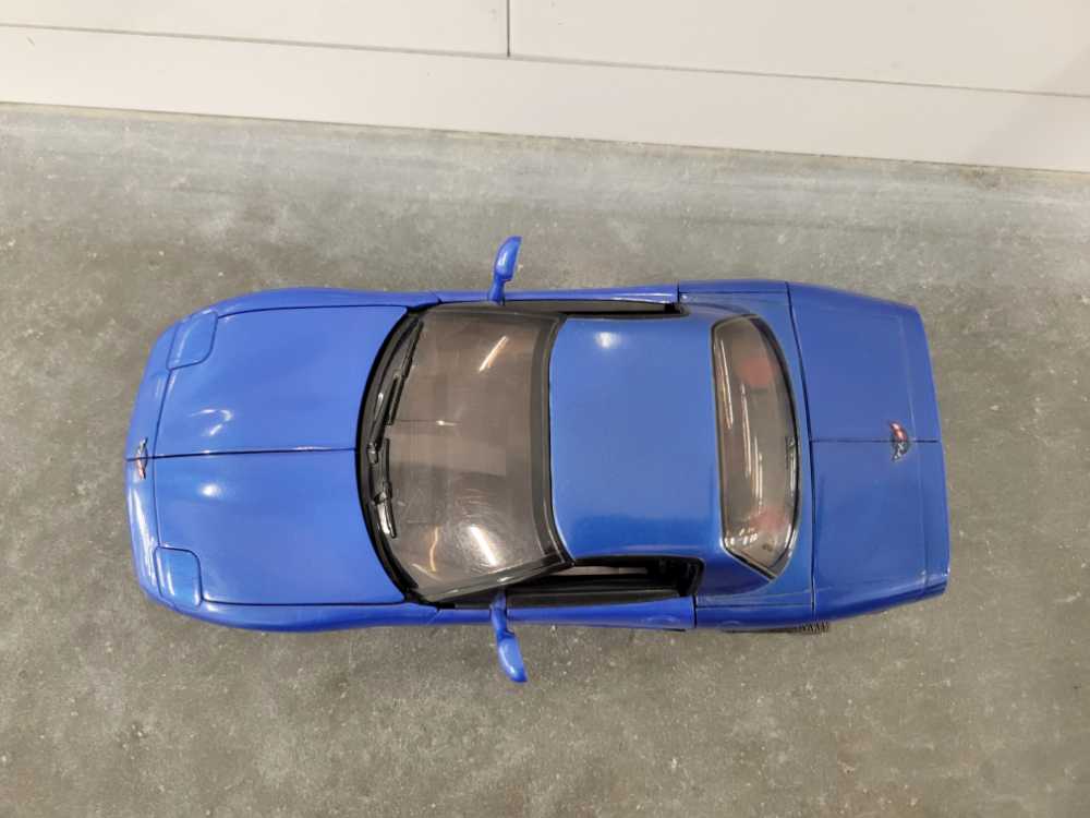 Tracks 4th Vehicle Mode - Hasbro (Alternators) action figure collectible - Main Image 2