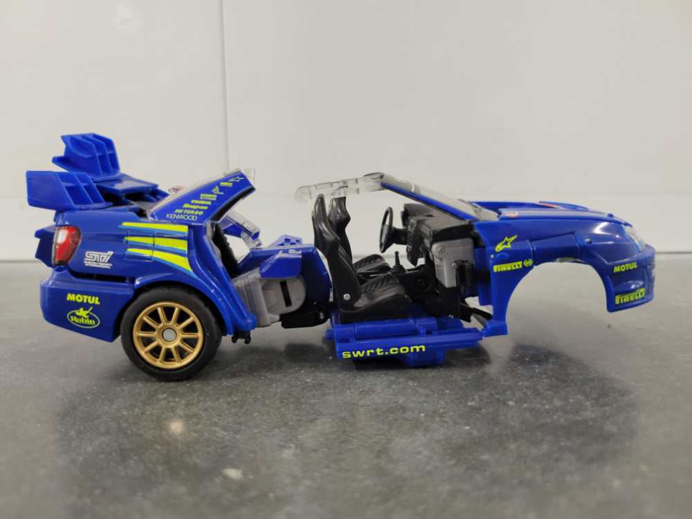 Smokescreen 5th Vehicle Mode Missing Parts Project - Hasbro (Alternators) action figure collectible - Main Image 3