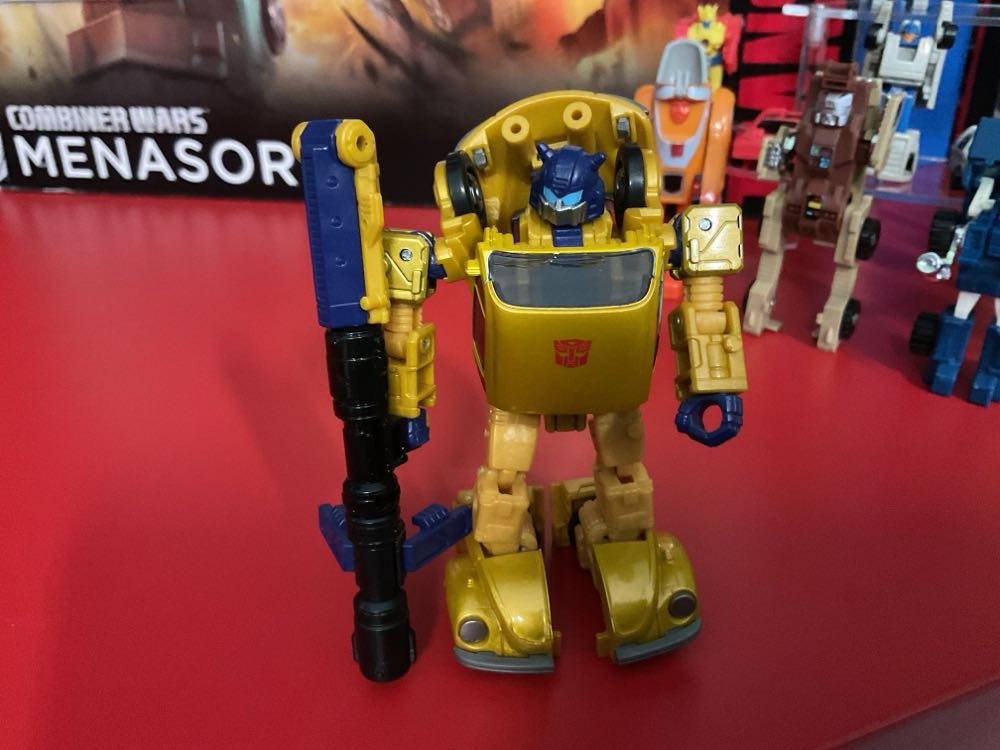 Transformers Legacy Goldbug - Hasbro (Transformers: Buzzworthy Bumblebee) action figure collectible - Main Image 3