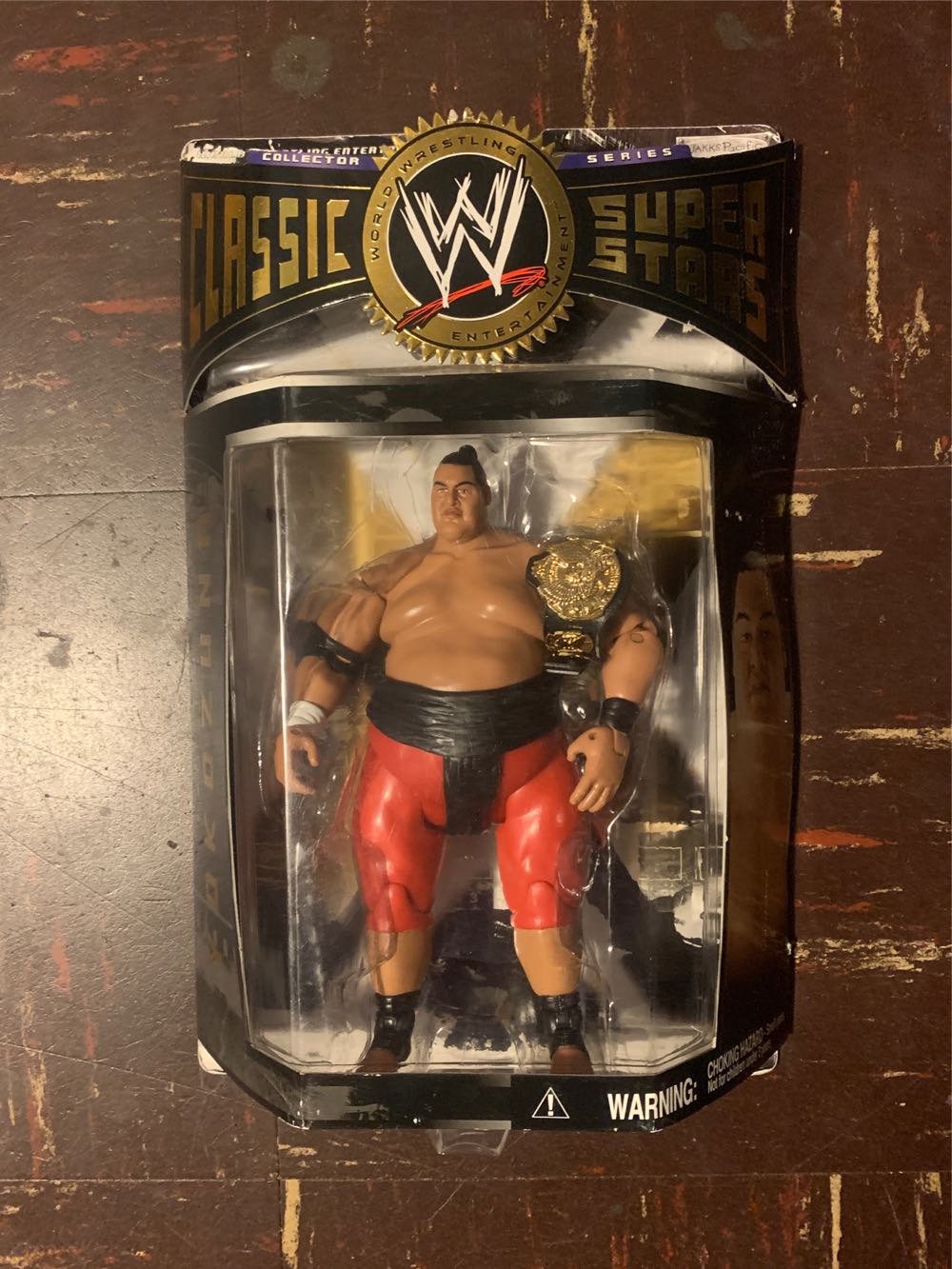 WWE Classic Superstars: Yokozuna - Jakks Pacific - WWE (Classic Superstars) action figure collectible [Barcode 039897906416] - Main Image 2